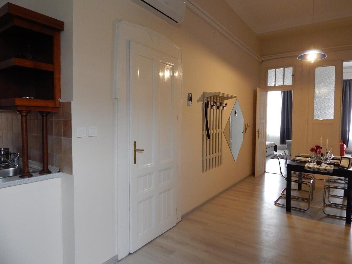 Budapesteasyflat Wesselenyi Екстер'єр фото